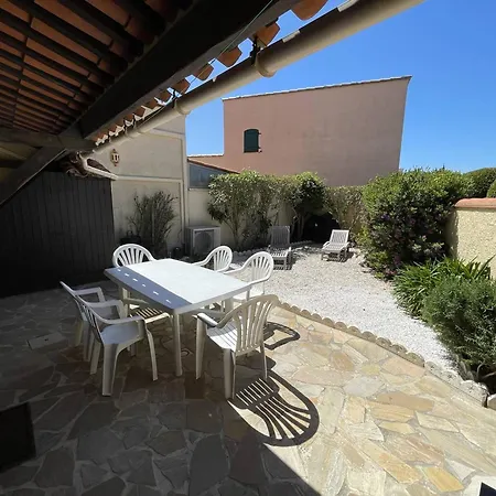 Villa T3 Climatisee Avec Piscine, 6 Couchages A Saint-cyprien - Fr-1-106-107 *